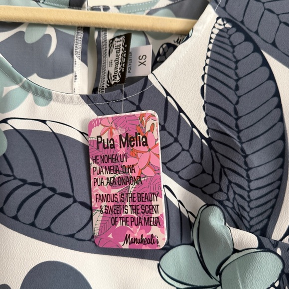 Manuheali'i Pua Melia Welina Top - Picture 3 of 4